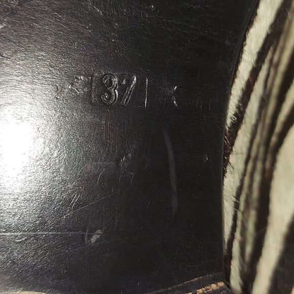 Peter Kent Zebra Print Calf Hair Loafers Sz 37 - Picture 10 of 11